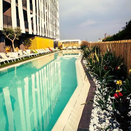 Blank Hotel